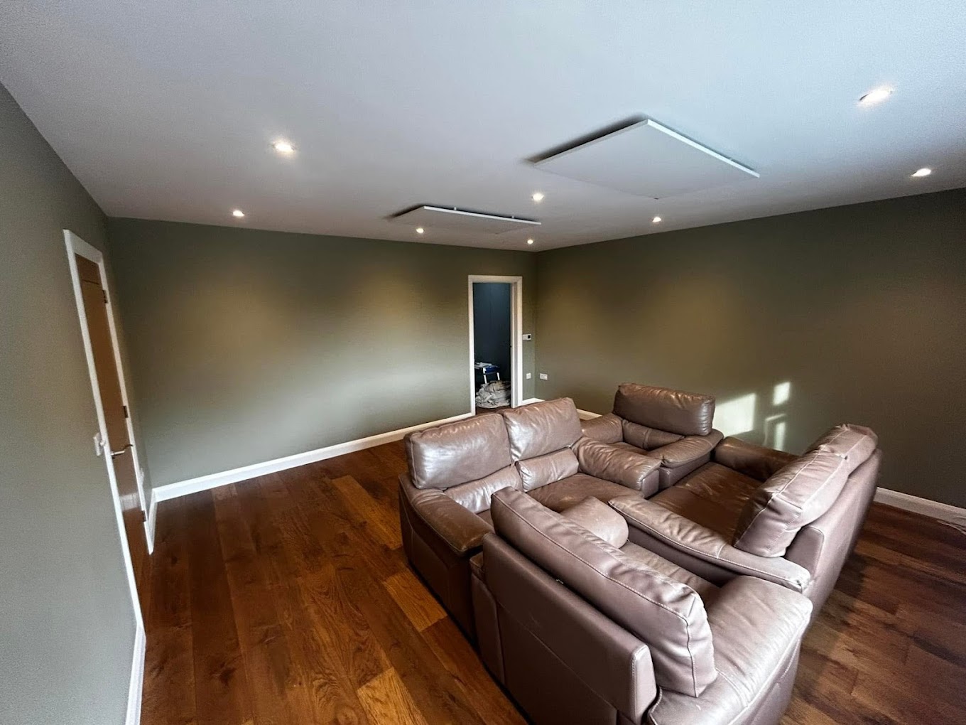 Living room refurbishment with sprayed finish